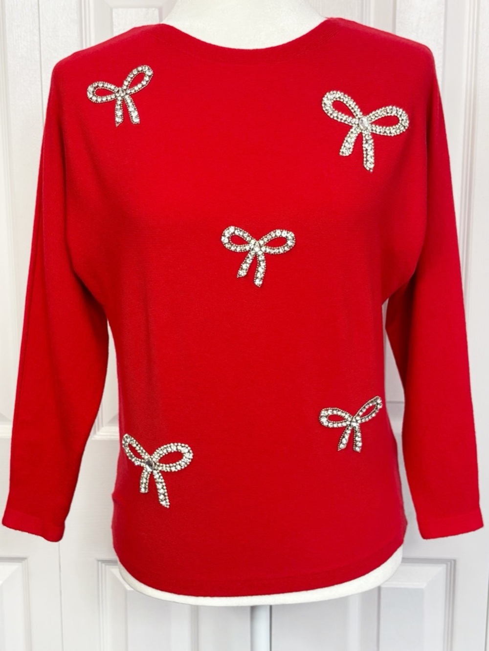 NWT Liv Milano Red Rhinestone Bow Embellished Dolman Sleeve Sweater XS